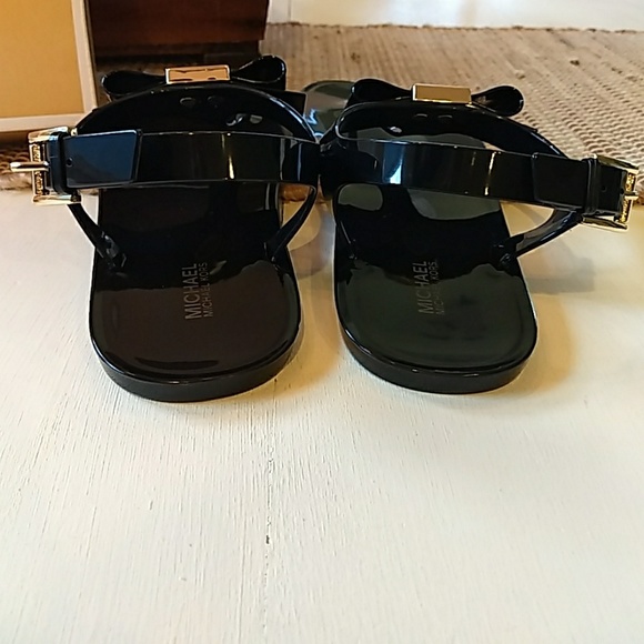 *1 LEFT* MK Black Bow Jelly Sandle - Picture 2 of 7
